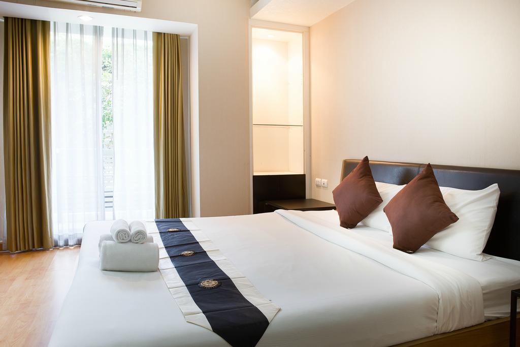 The Capital Resort @ Sukhumvit 50 Bangkok Kültér fotó Deluxe Room